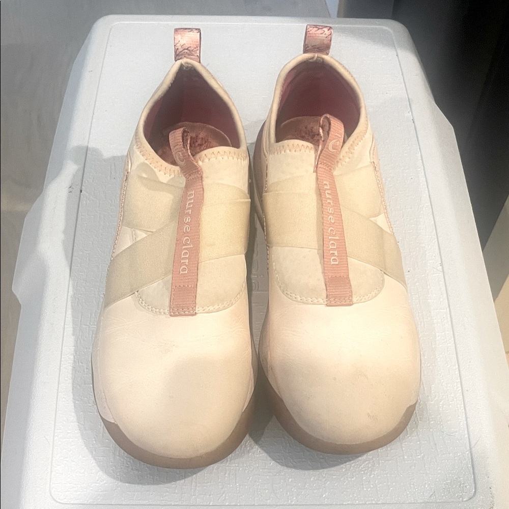 Clove Special Edition Nurse Clara Shoes